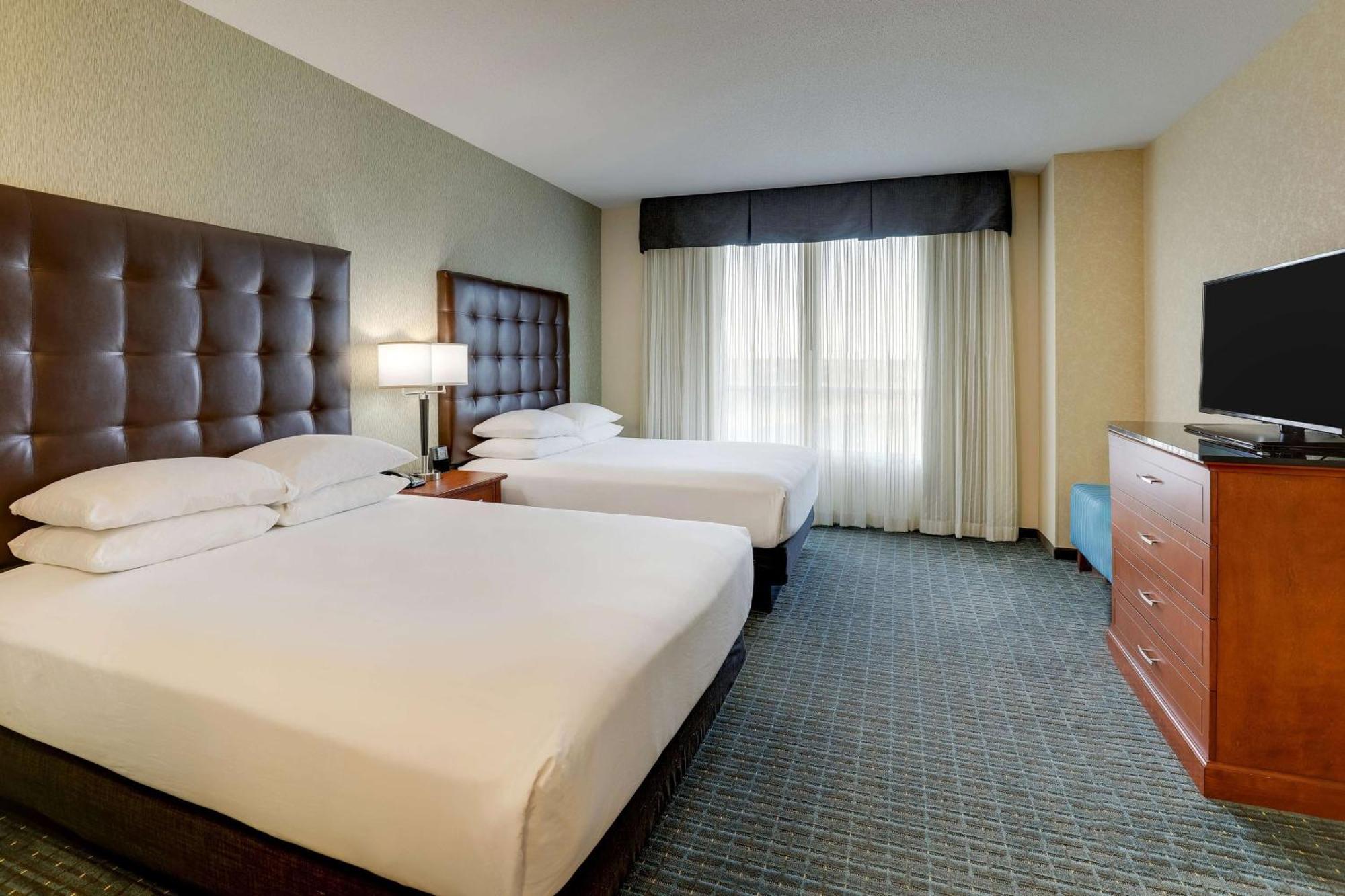 Drury Inn & Suites Phoenix Chandler Fashion Center Buitenkant foto