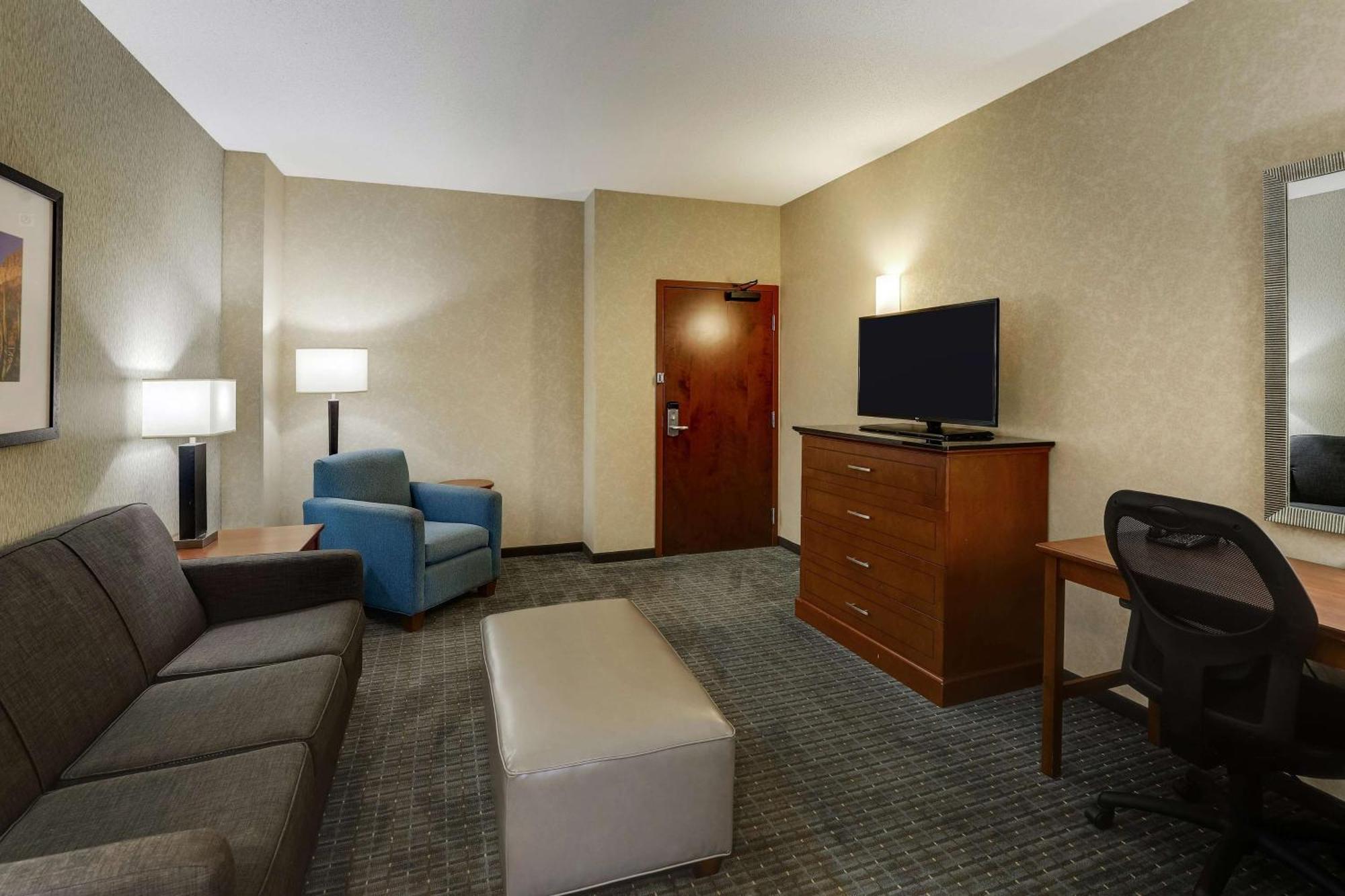 Drury Inn & Suites Phoenix Chandler Fashion Center Buitenkant foto