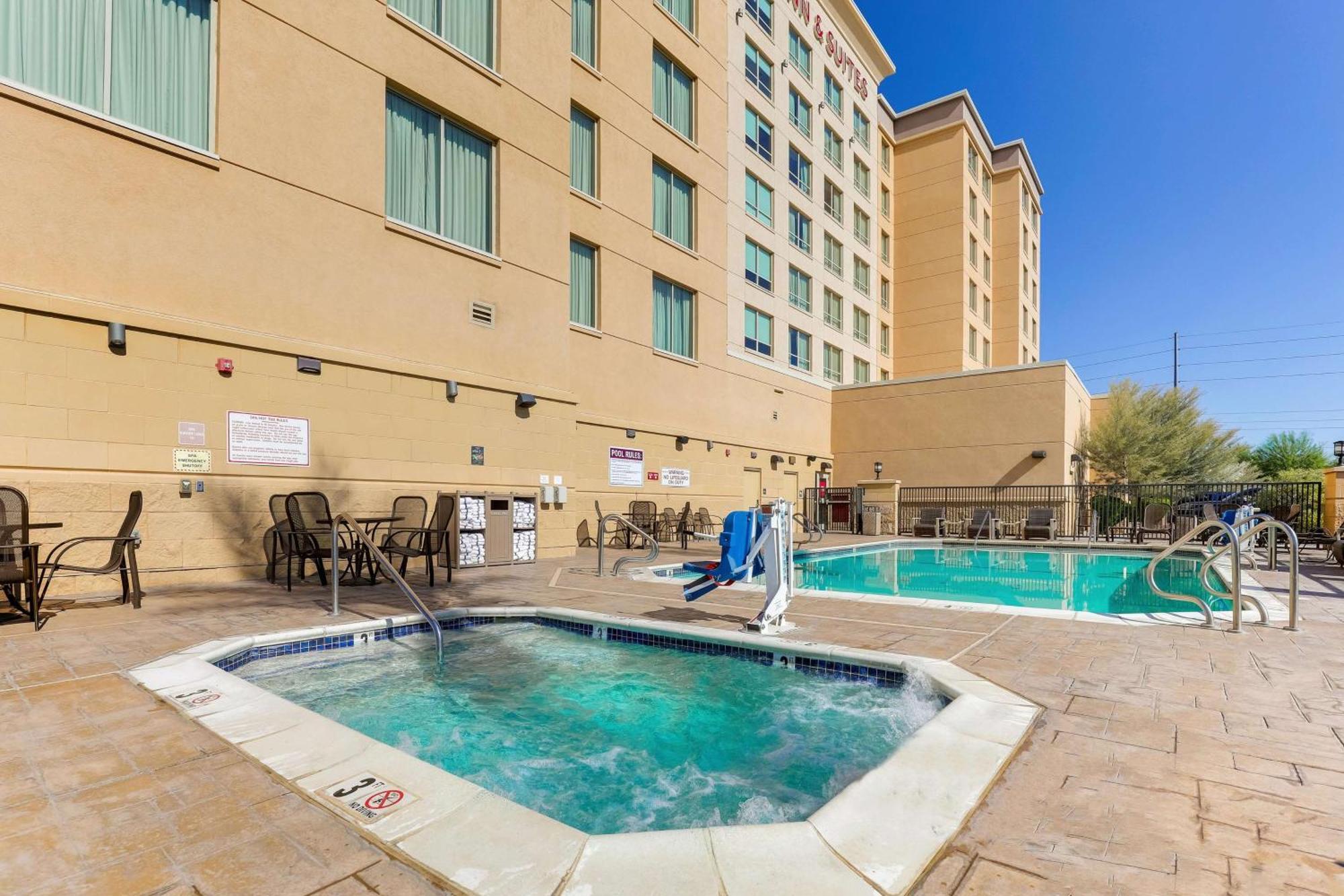 Drury Inn & Suites Phoenix Chandler Fashion Center Buitenkant foto