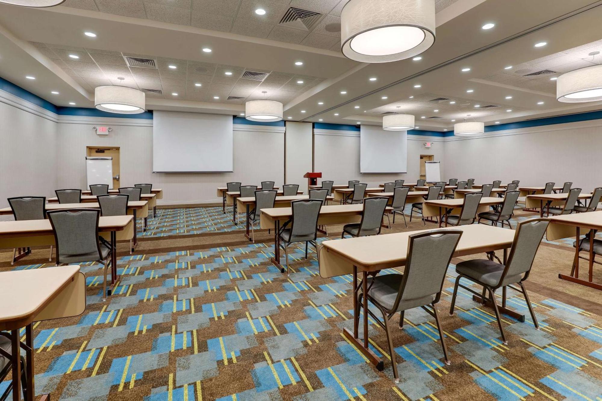 Drury Inn & Suites Phoenix Chandler Fashion Center Buitenkant foto